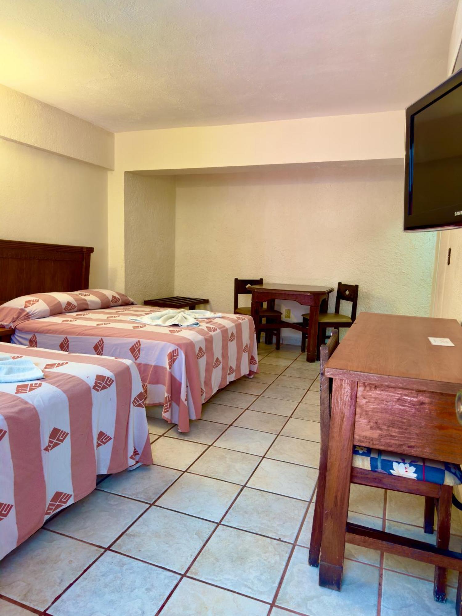 Hotel Hacienda Maria Eugenia أكابولكو المظهر الخارجي الصورة